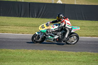 brands-hatch-photographs;brands-no-limits-trackday;cadwell-trackday-photographs;enduro-digital-images;event-digital-images;eventdigitalimages;no-limits-trackdays;peter-wileman-photography;racing-digital-images;trackday-digital-images;trackday-photos